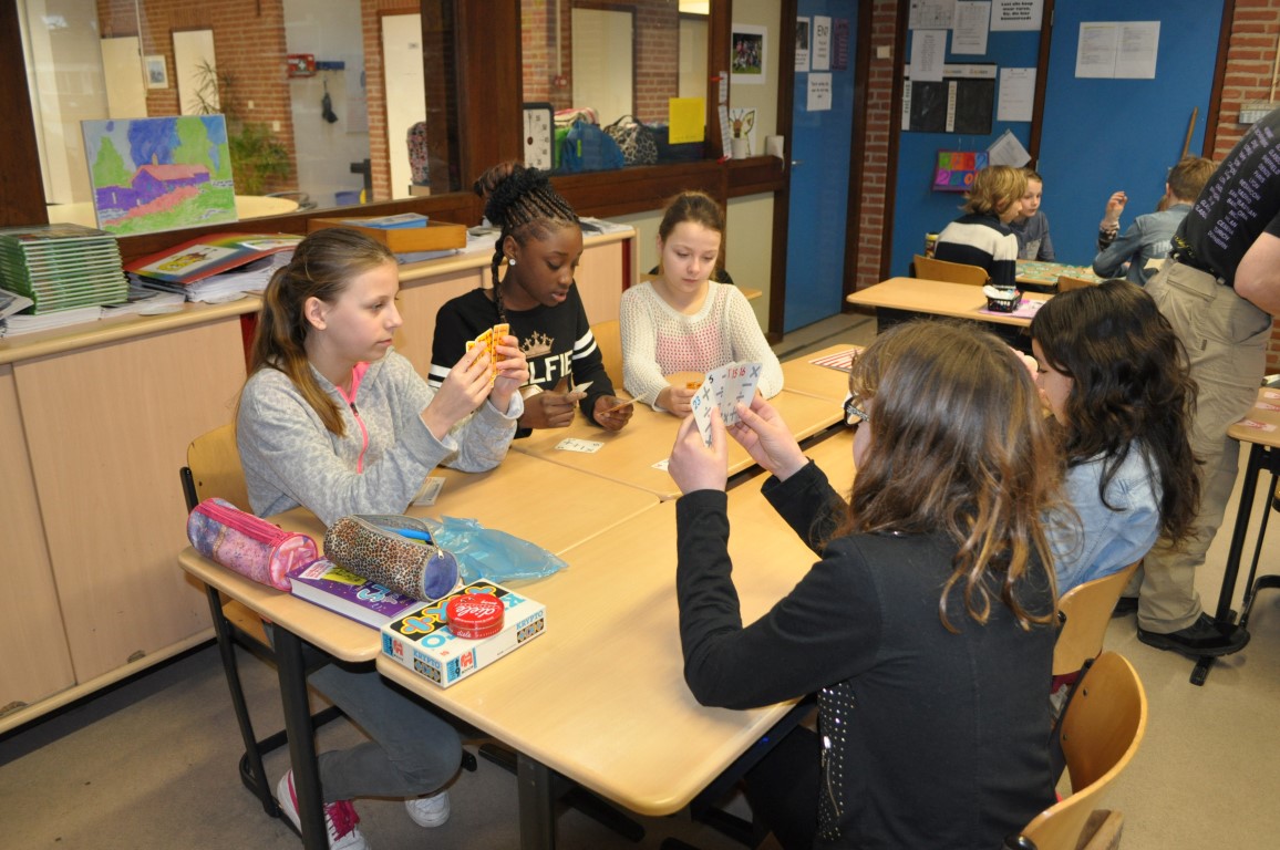 Spellendag en afscheid van juf Hanneke