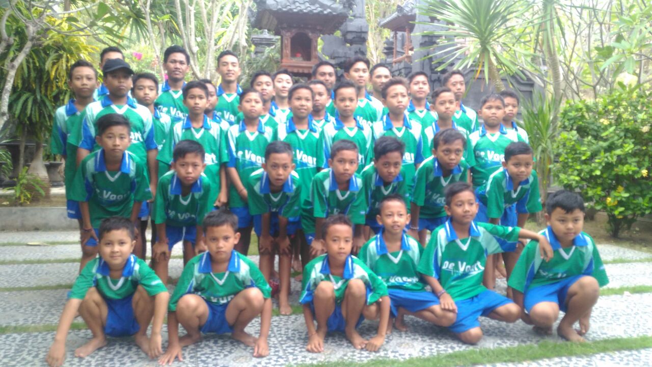 Dank namens Stichting Sama Sama Foundation voor de sportkleding