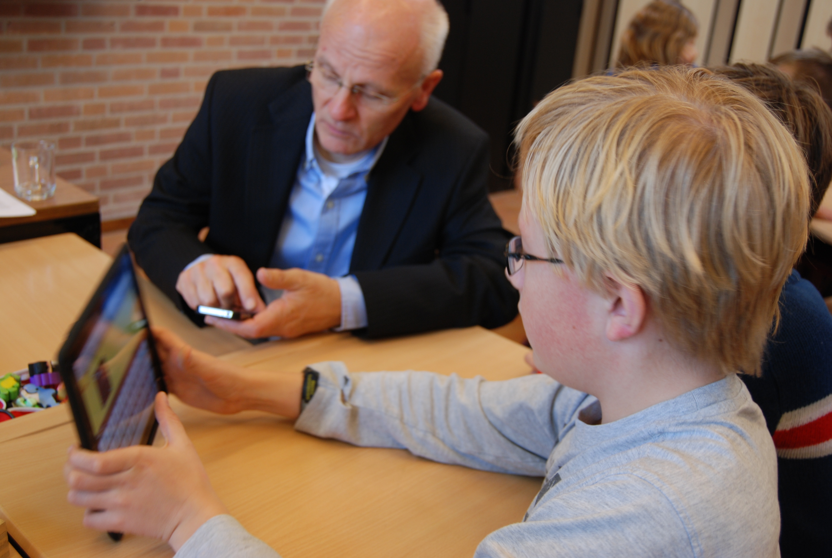 Raad van Toezicht bezoekt Flore-scholen